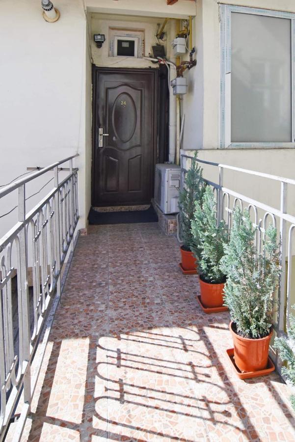 Bucharest Studio 外观 照片