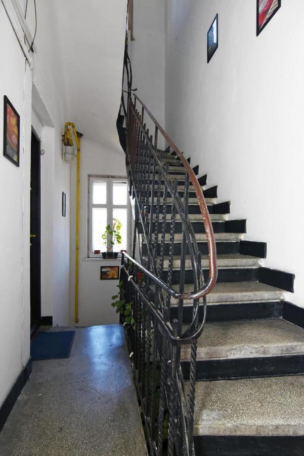 Bucharest Studio 外观 照片